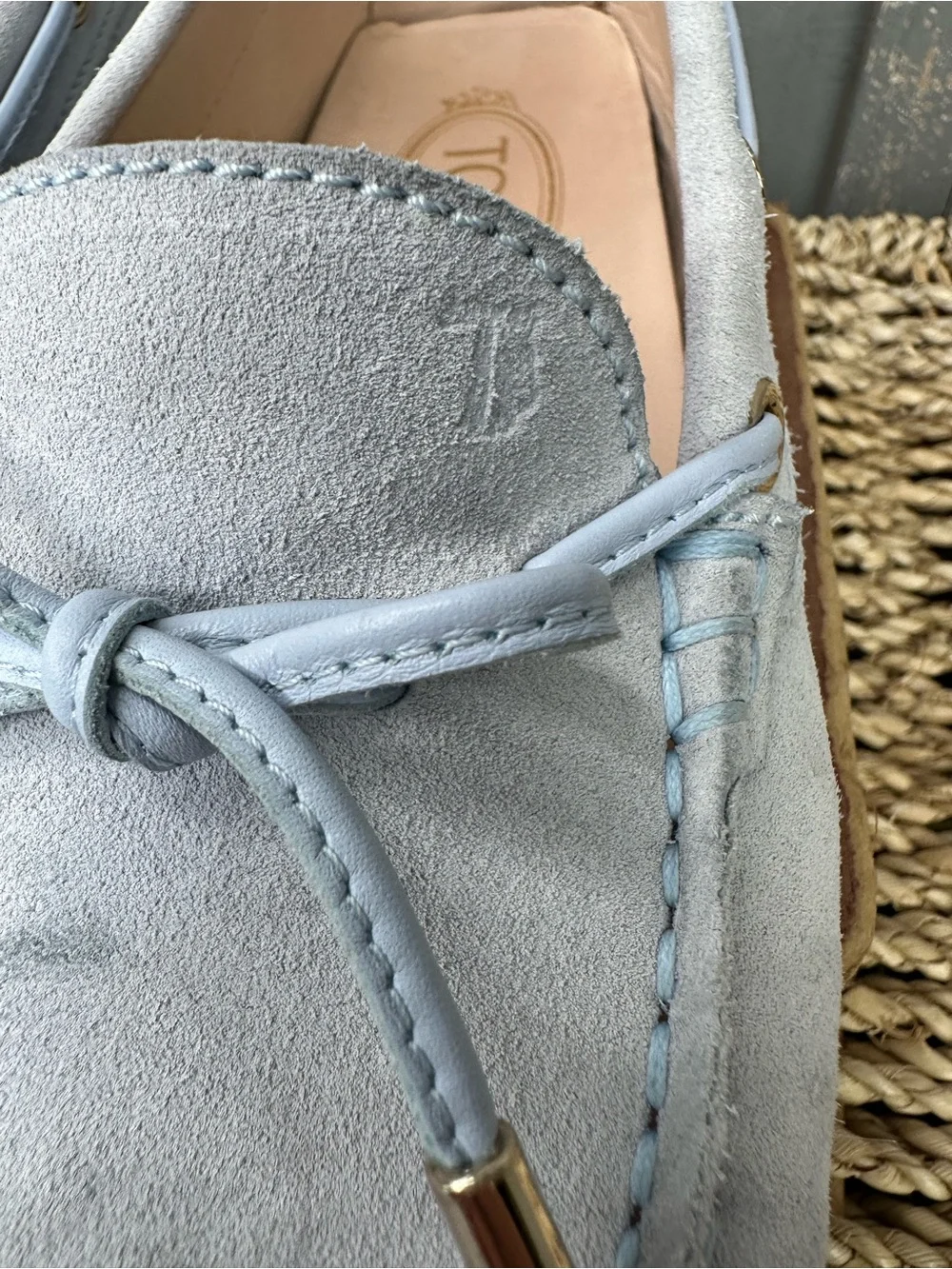 TOD'S Gommino Suede Bow Driving Loafer Light Blue Sz 38.5